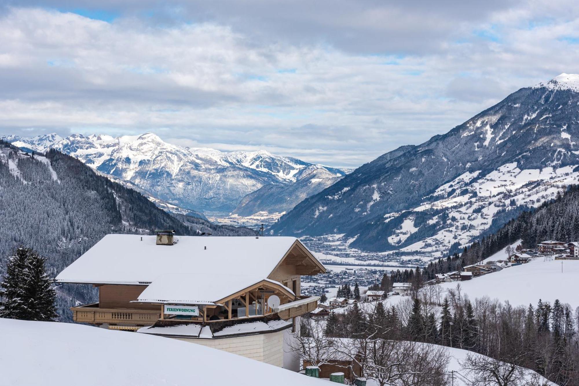 Ferienwohnung Ausblick Zillertal Гайнценберг Екстер'єр фото