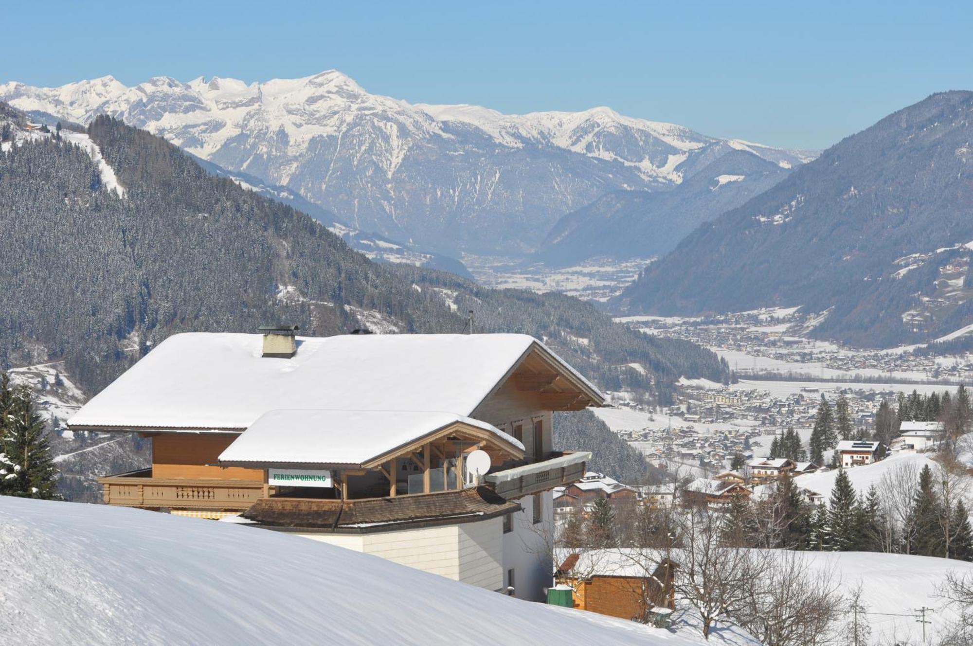 Ferienwohnung Ausblick Zillertal Гайнценберг Екстер'єр фото