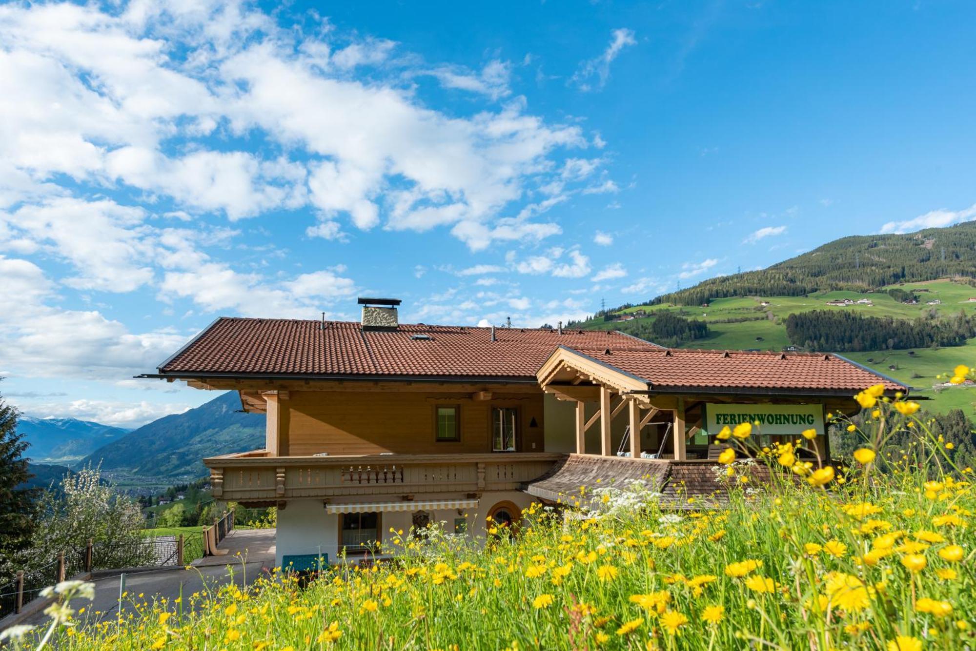 Ferienwohnung Ausblick Zillertal Гайнценберг Екстер'єр фото