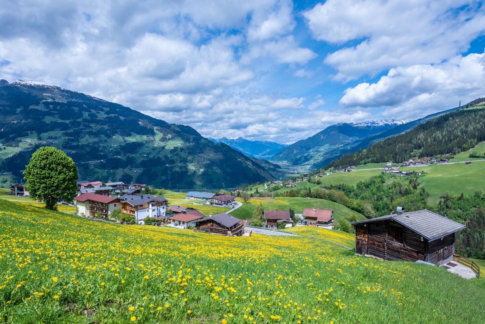 Ferienwohnung Ausblick Zillertal Гайнценберг Екстер'єр фото