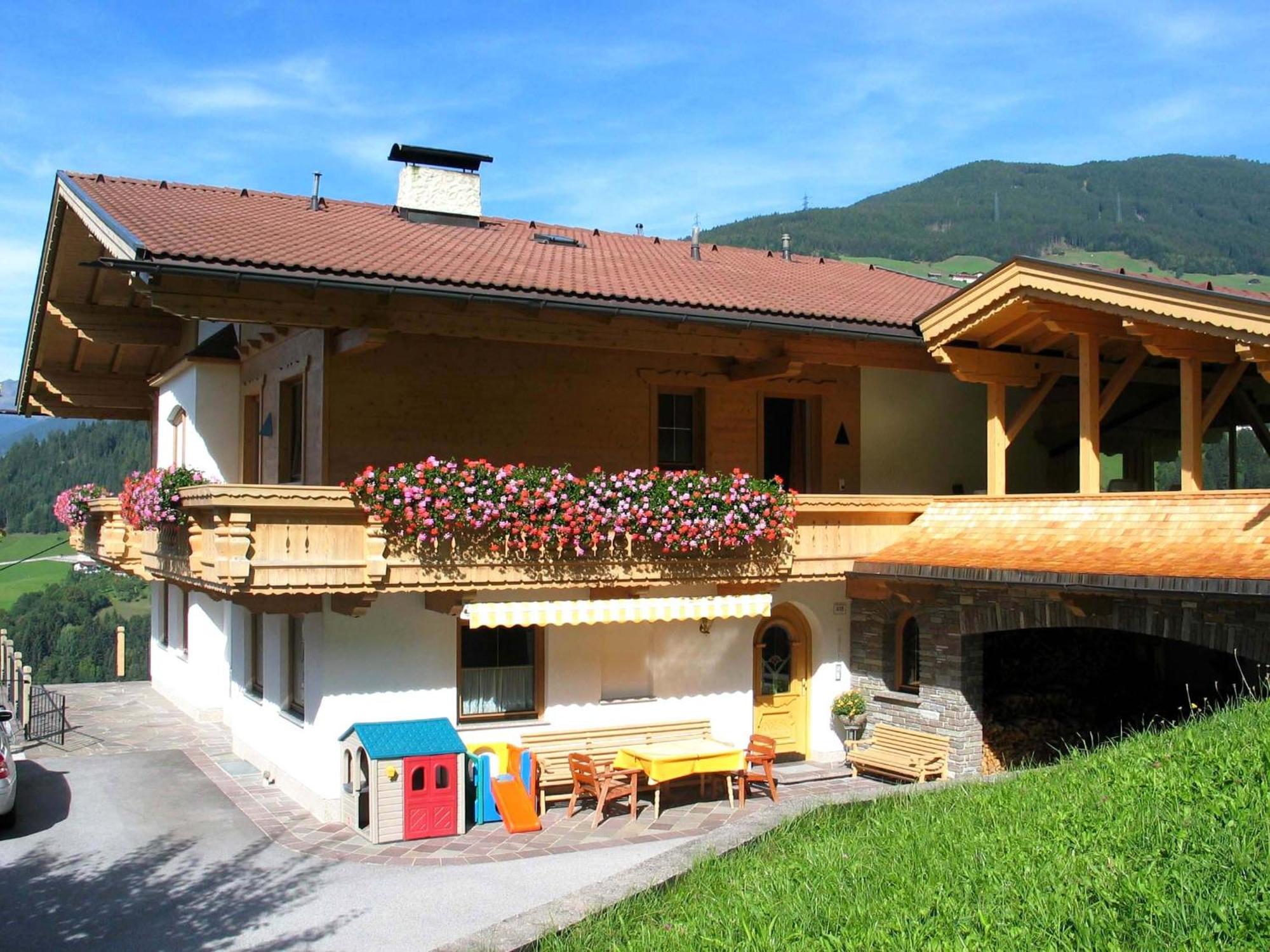 Ferienwohnung Ausblick Zillertal Гайнценберг Екстер'єр фото